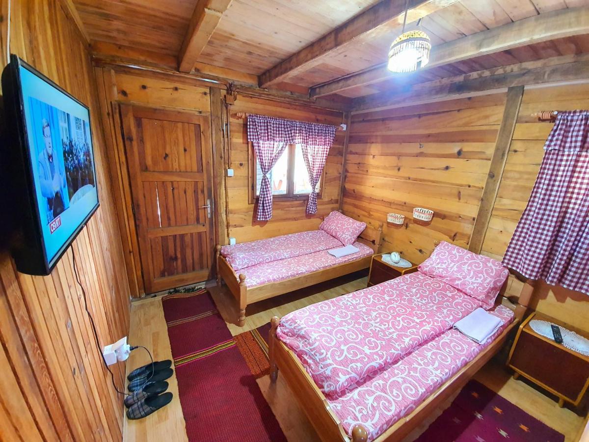 Log Cabin Uvac Nova Varoš Exteriör bild