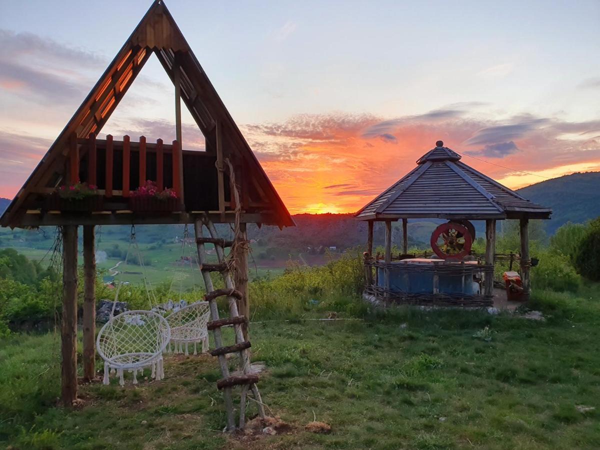 Log Cabin Uvac Nova Varoš Exteriör bild